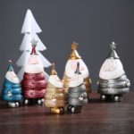 5PCs Santa Claus King Ornaments Resin Art Craft Christmas Decoration